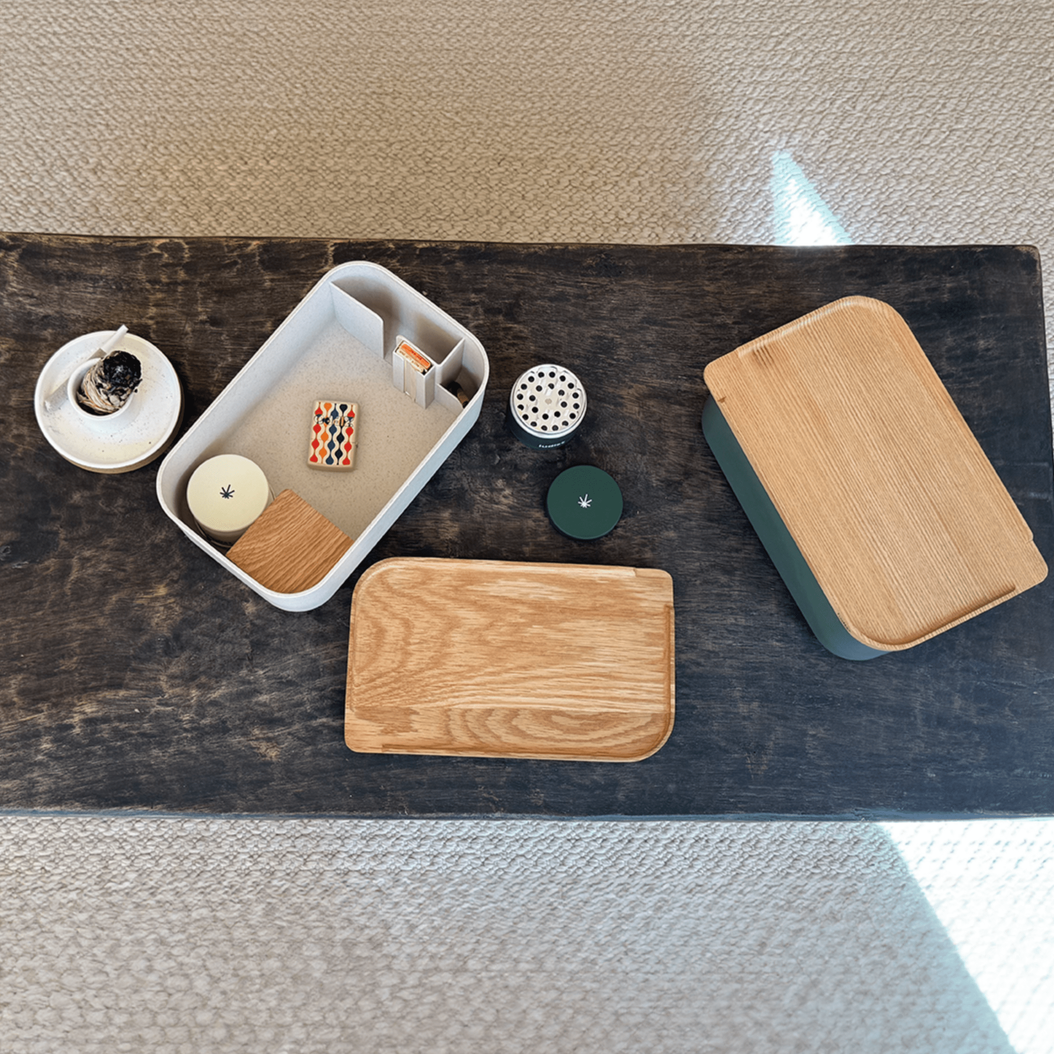 A single green leaf against a white background.